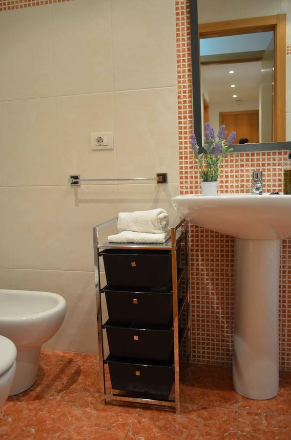 Apartamentos Antares 1 Milladoiro Bagian luar foto