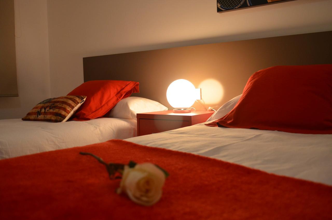 Apartamentos Antares 1 Milladoiro Bagian luar foto