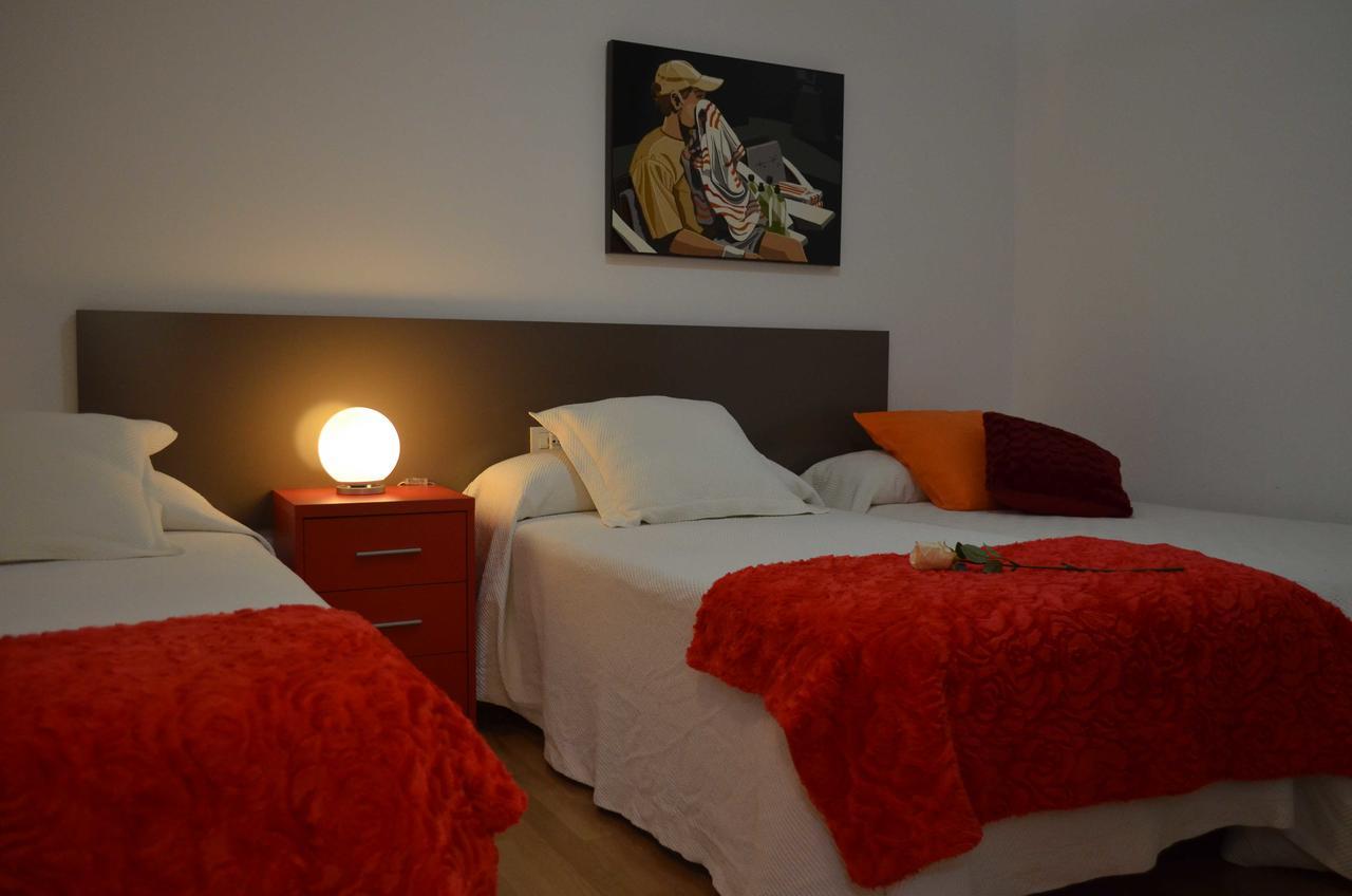Apartamentos Antares 1 Milladoiro Bagian luar foto